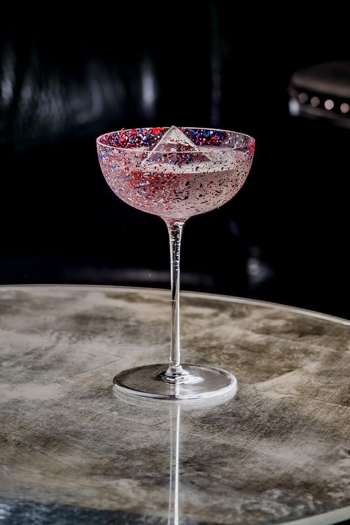 The Connaught Bar: Cocktail Recipes and Iconic Creations Tapa dura.